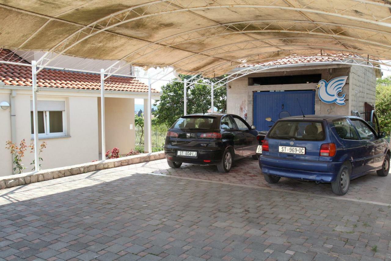 טרוגיר Apartman Dinka מראה חיצוני תמונה