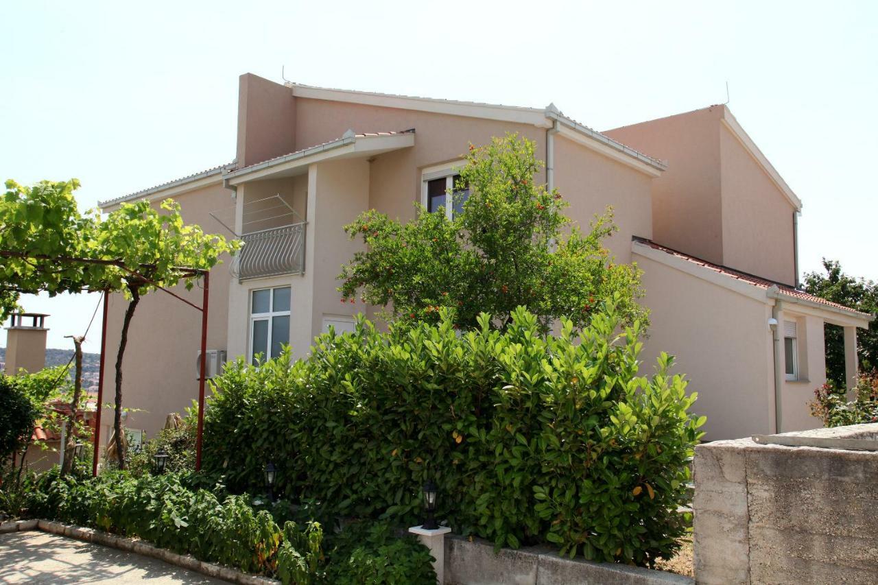 טרוגיר Apartman Dinka מראה חיצוני תמונה